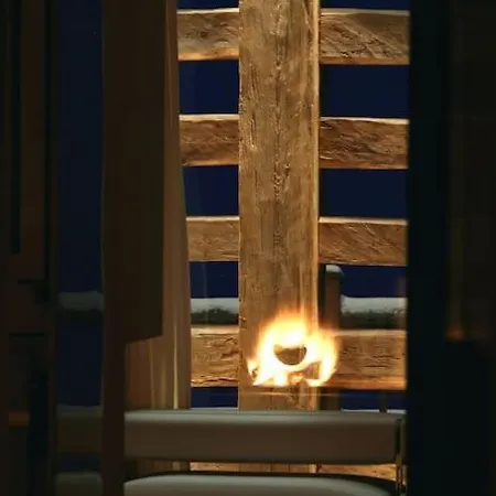 Horská chata Artsy Luxurious Ski-in-out-chalet *