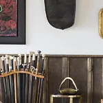 Artsy Luxurious Ski-in-out-chalet * Bagnes